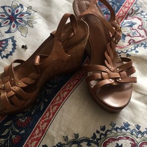 Ladies sandals